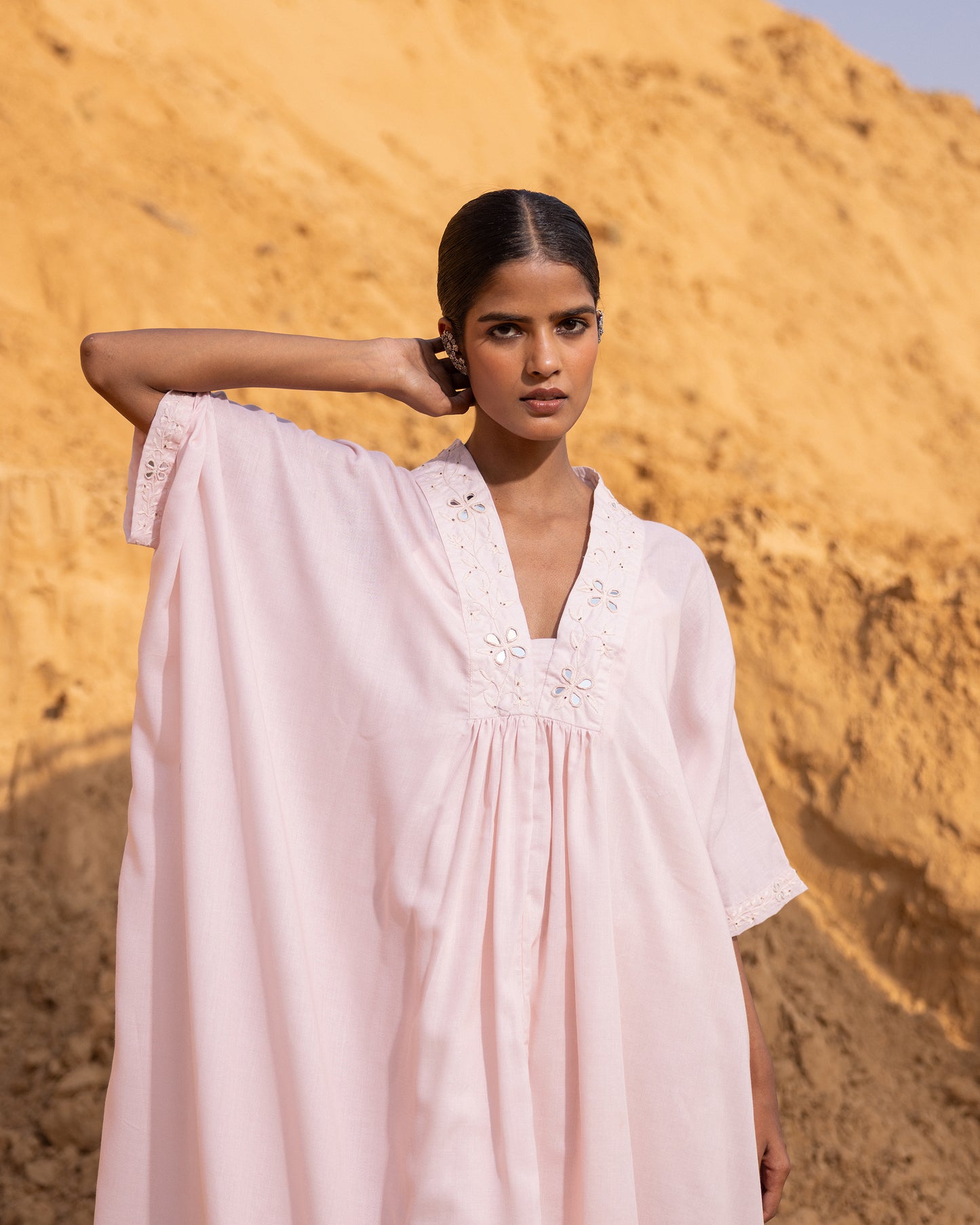 Linear Kaftan - Desert Sand