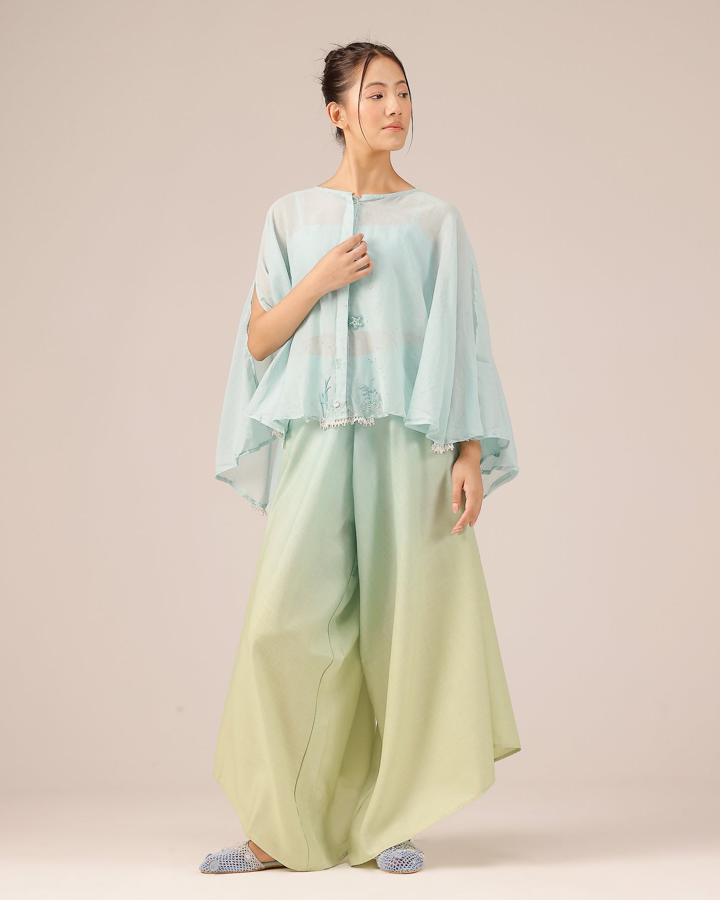 Golden Dune Top
Tube Top
Pant (Blue)