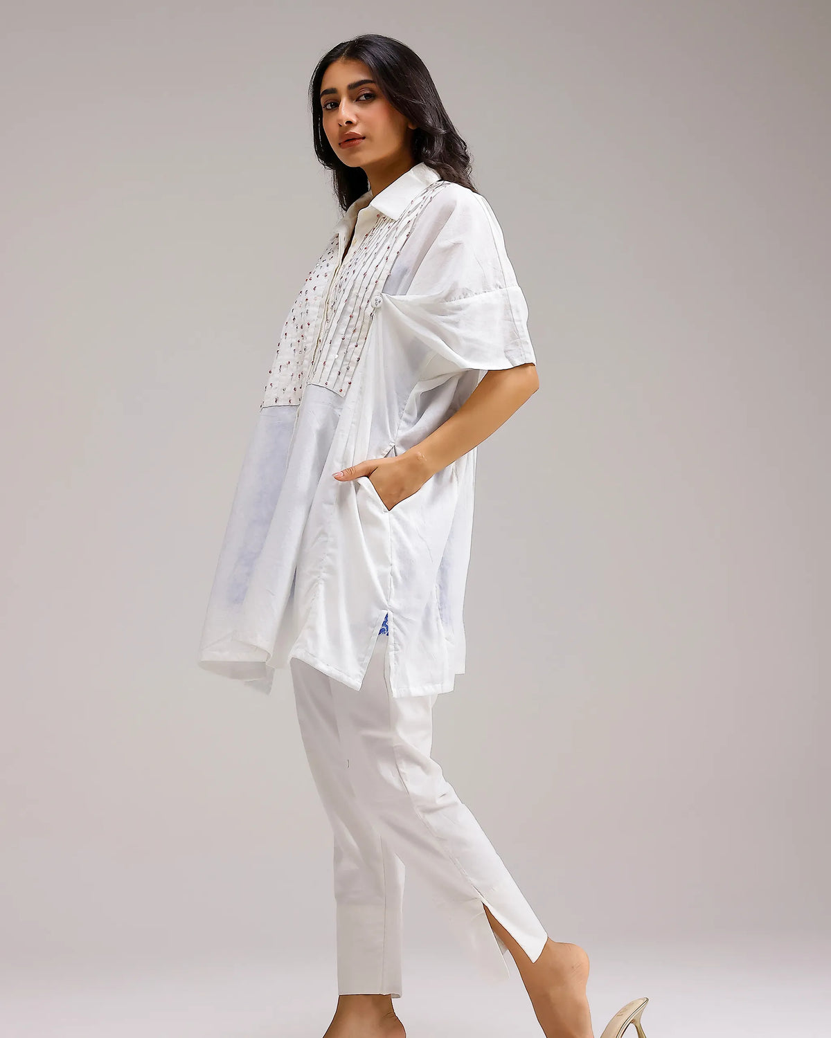Candy Checks Top - White & Blue Flower