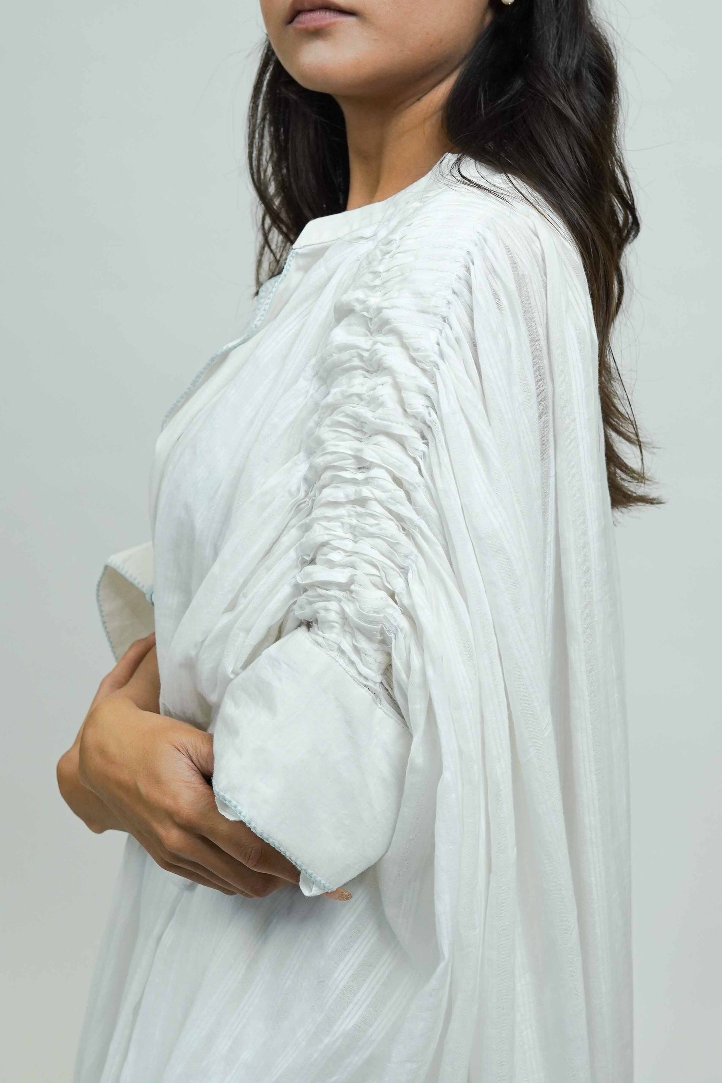 S0016 - White Cotton Shrug - OurDve