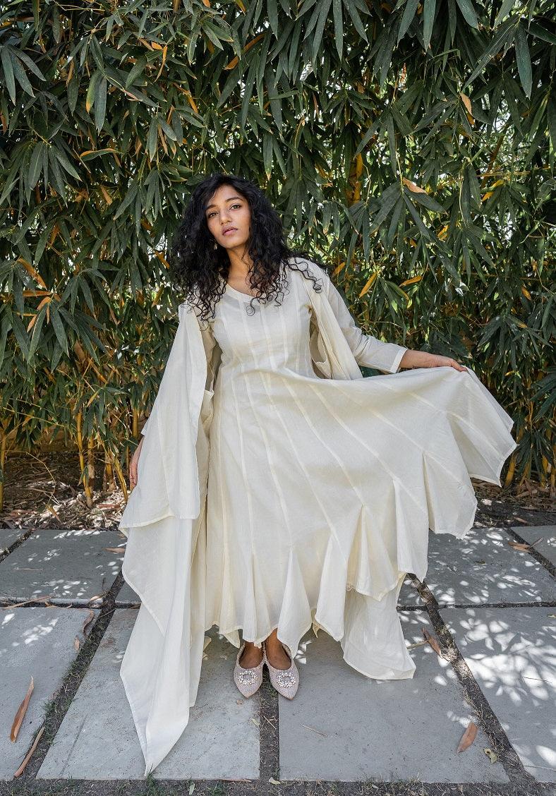 Mocking Bird Dress - Beige - OurDve