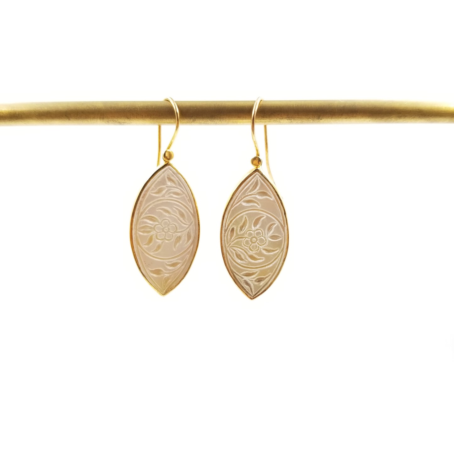 Pearl Leaf Earring - OurDve