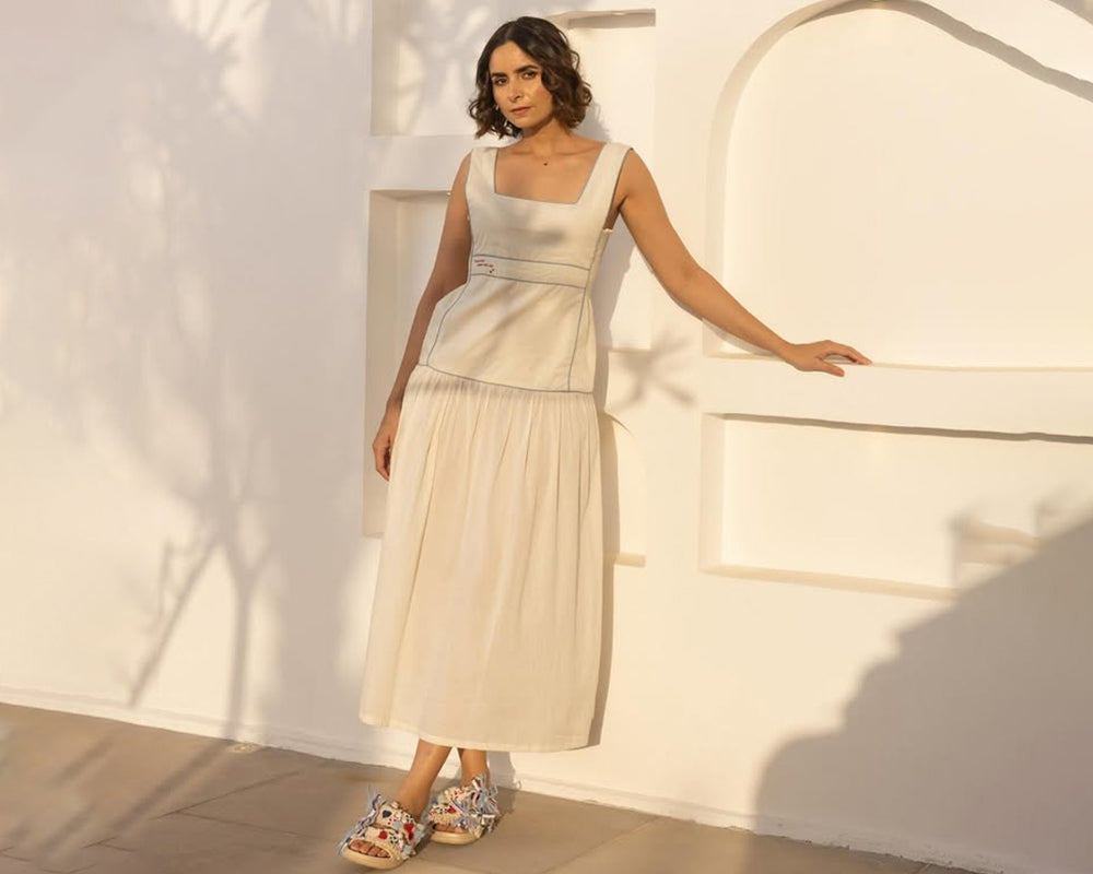 Top 10 Minimal Cotton Dress Styles Trending in Dubai
