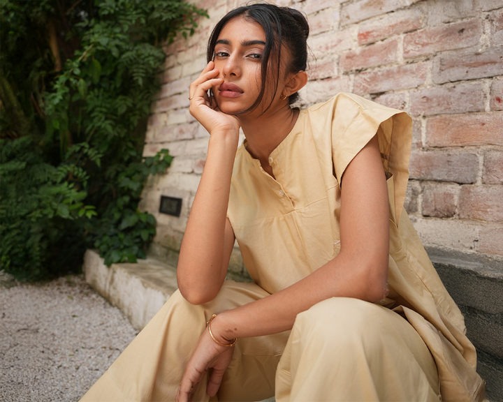 Sustainable Women’s Office Workwear: Subtle Yet Stylish