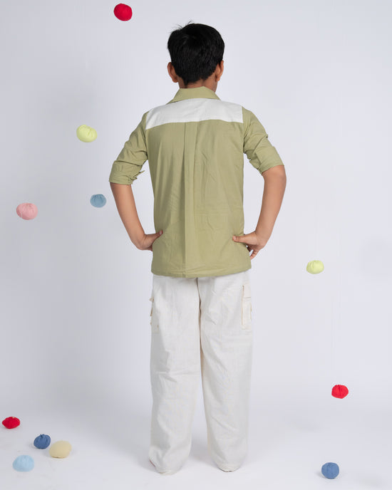 Classic Charm Shirt - Green Beige