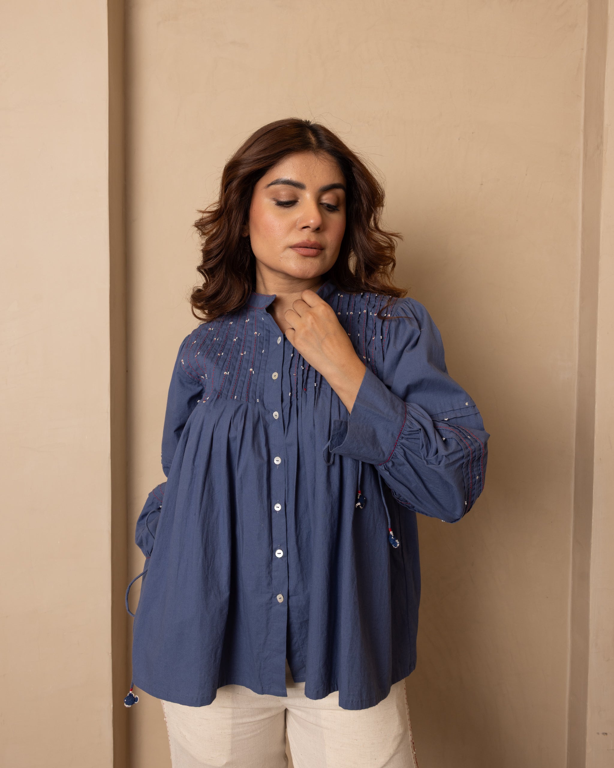 Brig Top and Pants Set (Dark Blue and Beige)