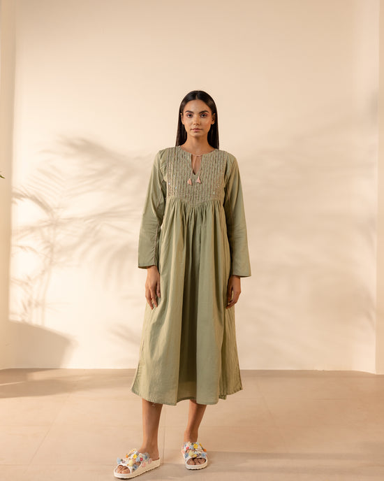 Sunpetal Dress - Pale Green