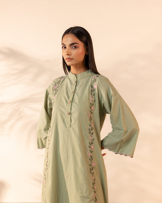 Bloomberry Dress - Pale Green