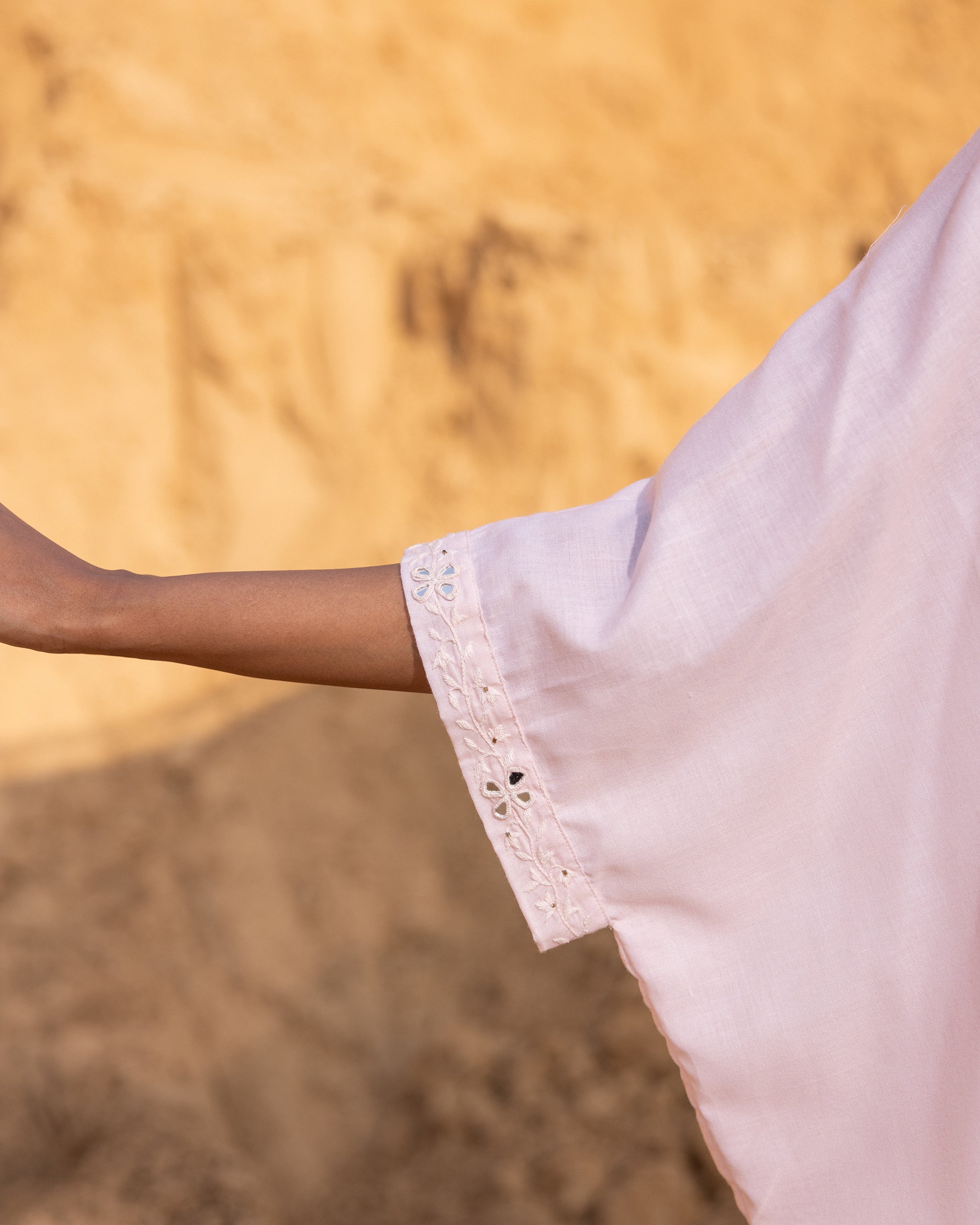 Linear Kaftan - Desert Sand