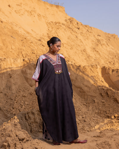 Axia Kaftan - Black