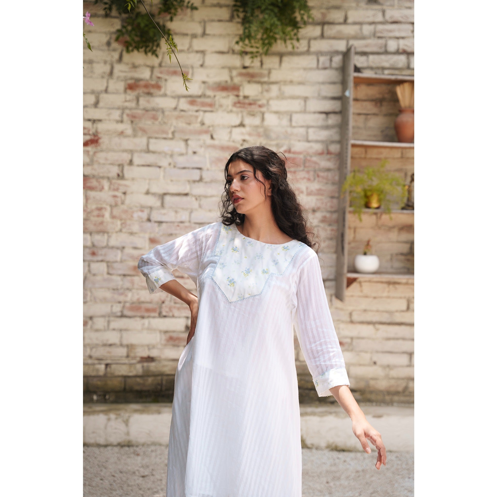 Capsule 7 - White Cotton Top