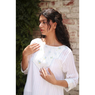 Capsule 7 - White Cotton Top