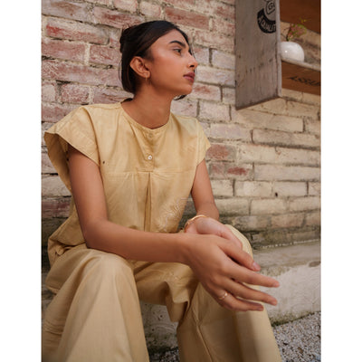 Capsule 6 - Peanut Brown Cotton Top