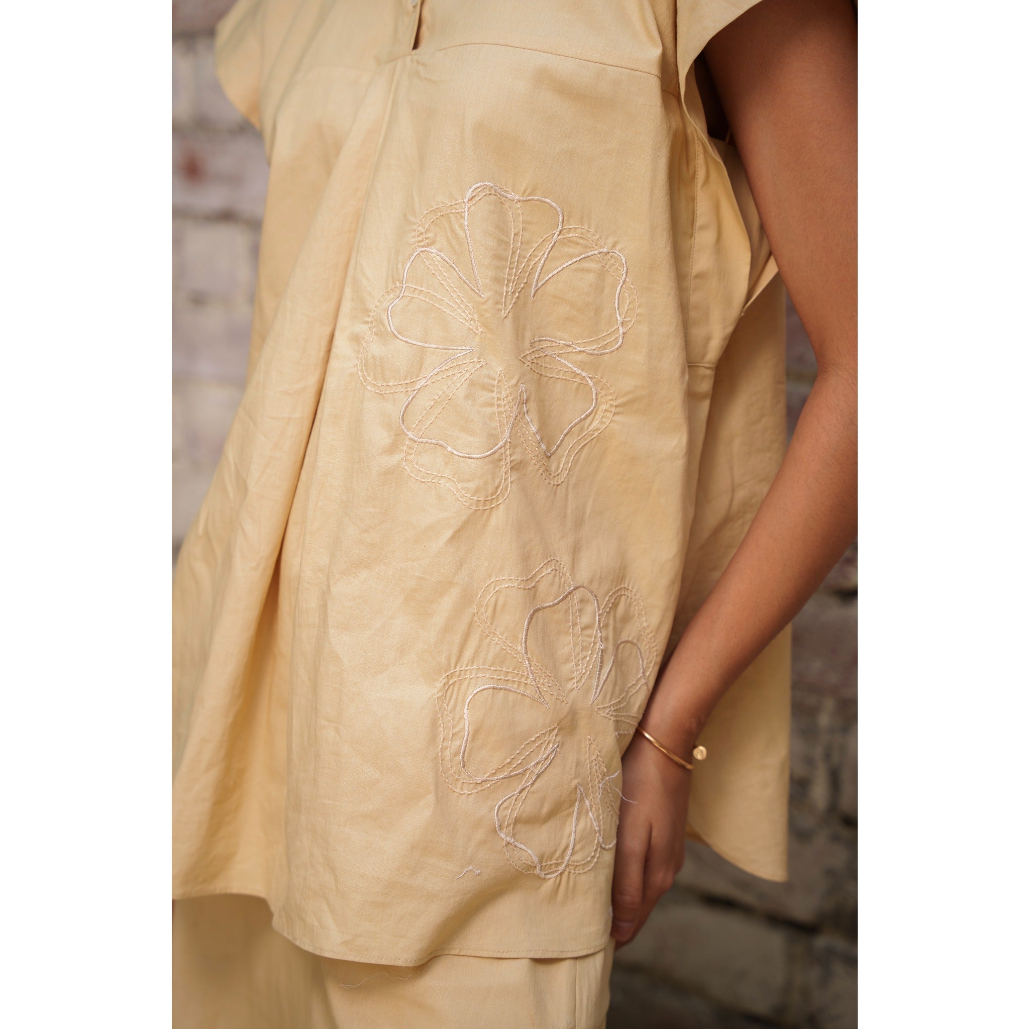 Capsule 6 - Peanut Brown Cotton Top