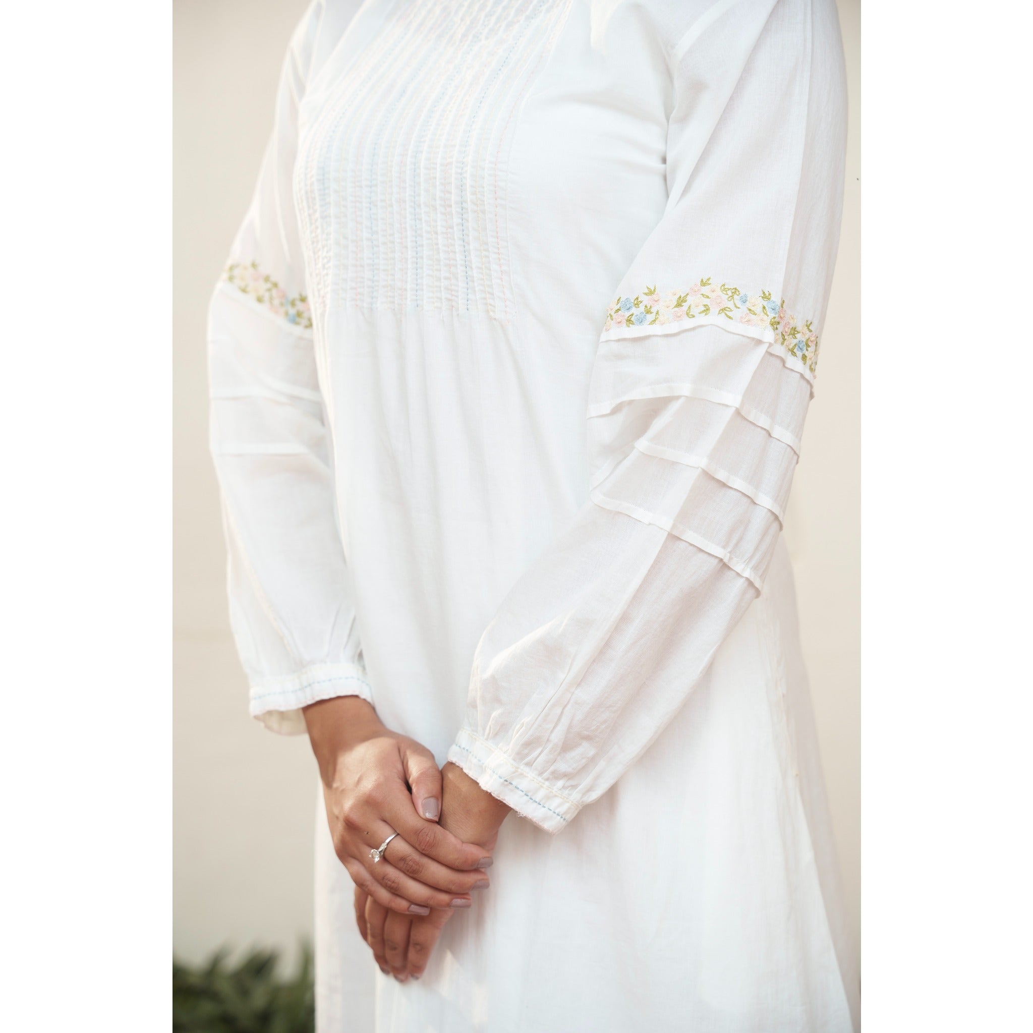Capsule 16 - White Cotton Dress