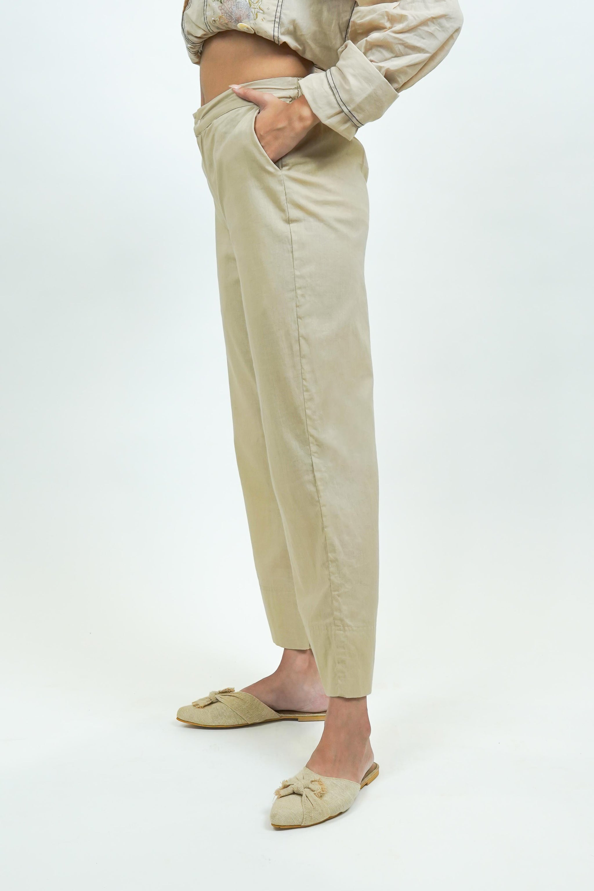 S0026 - Ivory Cotton Pants - OurDve
