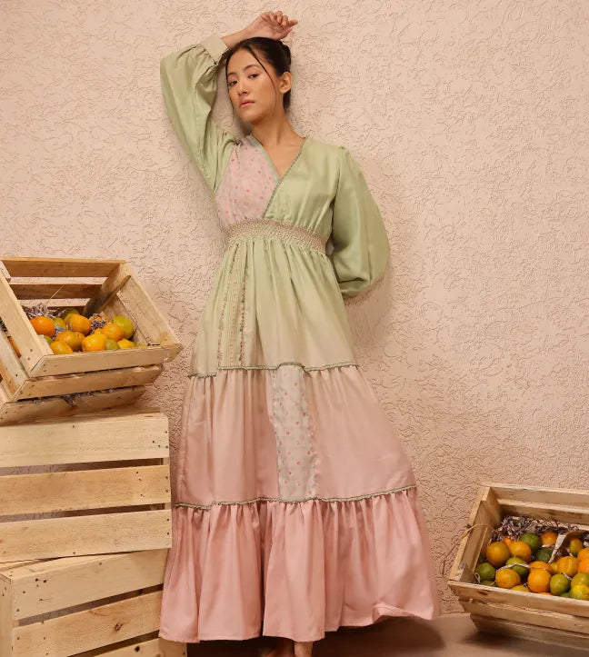 WOMEN'S