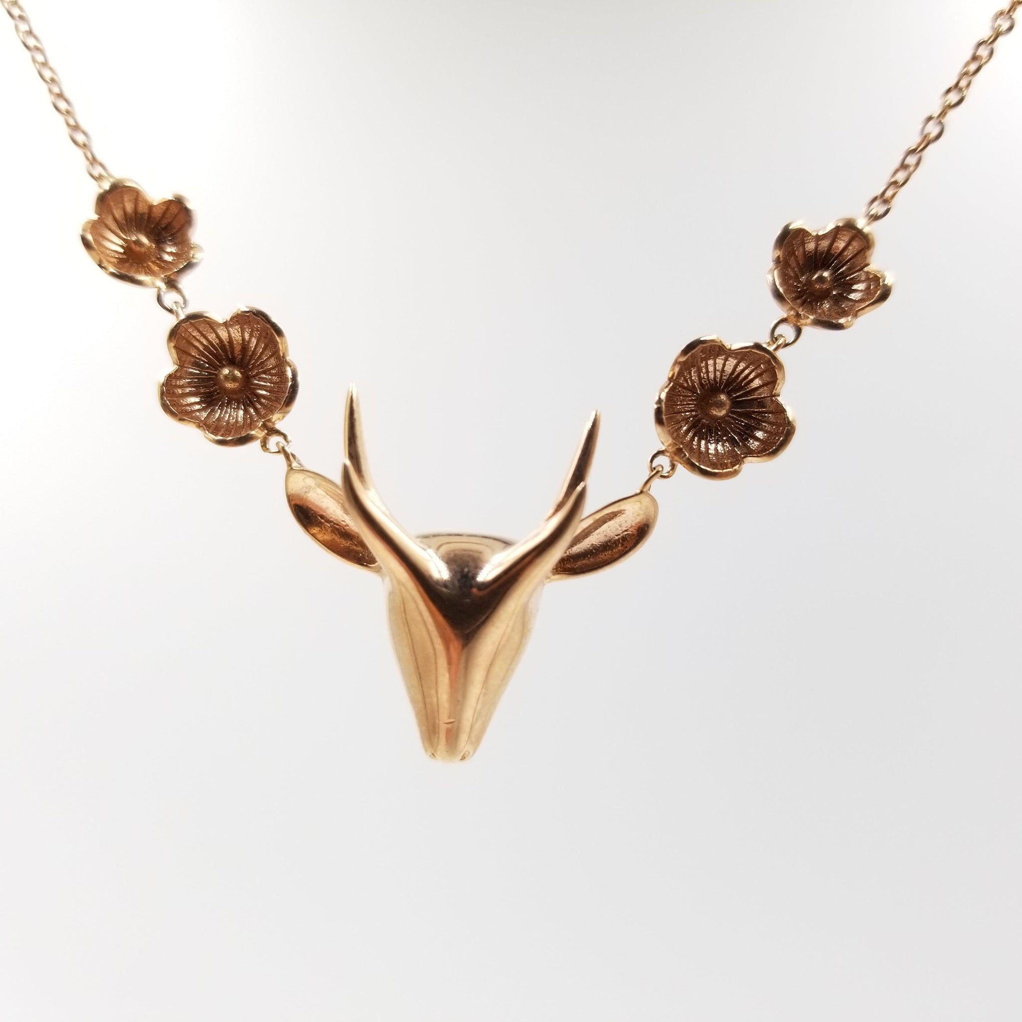 Reindeer Pendant Chain - OurDve